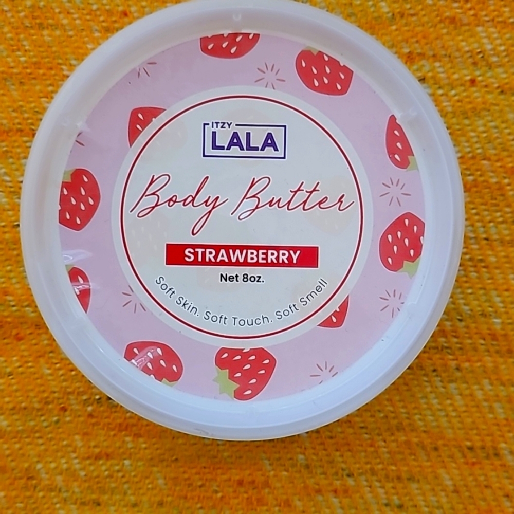 LA LA BODY BUTTER STRAWBERRY